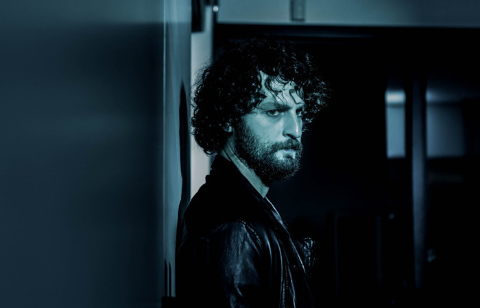 Yaşamayanlar dizisinin 3'ncü bölüm tanıtımı yayınlandı! Dmitry ortalığı fena karıştıracak - Resim: 3