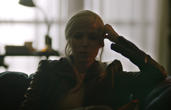 Yaşamayanlar dizisinin 3'ncü bölüm tanıtımı yayınlandı! Dmitry ortalığı fena karıştıracak - Resim: 4