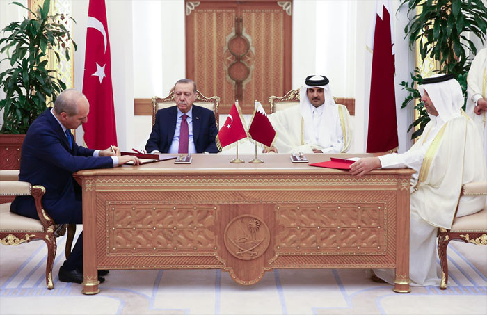 Katar'da imzalar atıldı! Diriliş Ertuğrul oyuncuları da katıldı - Resim: 4