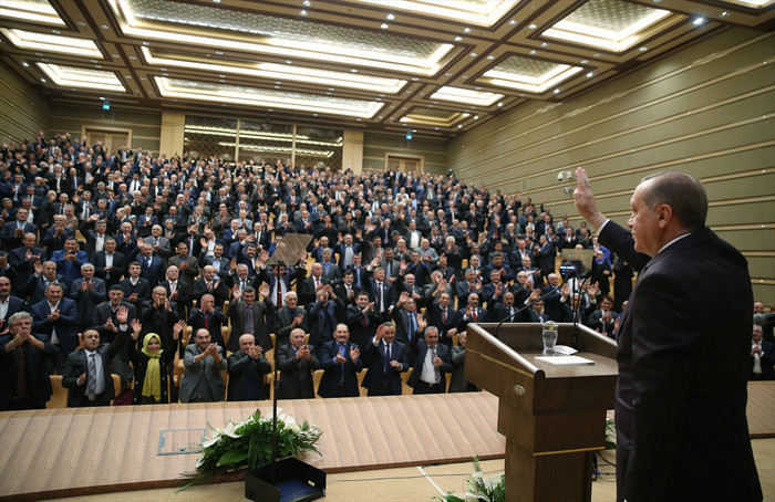 Muhtarlar toplantısında güldüren anlar! Muhtar yanlış anlayınca... - Resim: 1
