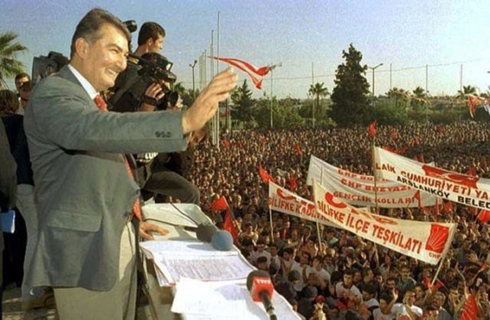 Deniz Baykal kaç yaşında albümünde hiç bilinmeyen fotoğraflar - Resim: 1