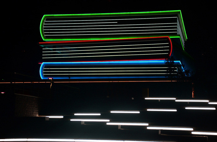 Artvin'in sıradışı kütüphanesine bakın görenler gözlerine inanamıyor! - Resim: 1