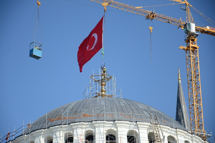 Çamlıca Camisi'ne takılan alemin bir eşi benzeri daha yok! - Resim: 3