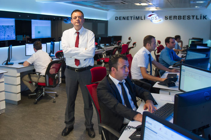 Rahip Brunson için özel ekip kuruldu! Kaçmasın diye 24 saat takip... - Resim: 2