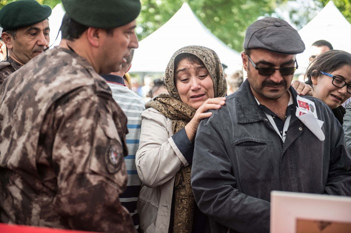 Şehit eşi herkesin yüreğini yaktı! - Resim: 4