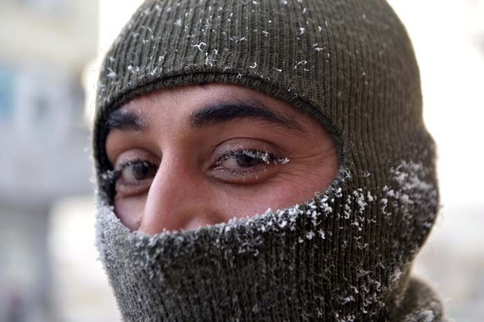 Fotoğrafa dikkatli bakın nefes almak bile zor! - Resim: 2