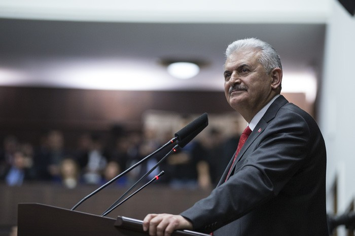 Yıldırım'a grup toplantısında La Havle çektiren anlar! - Resim: 1