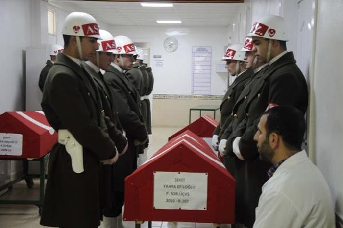 El Bab şehitleri dualarla memleketlerine uğurlandı! - Resim: 1