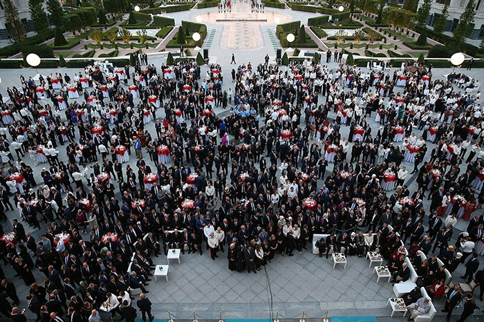 Hulusi Akar'ın eşinden alkışlanacak hareket! - Resim: 1