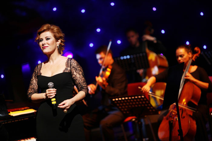 Zuhal Olcay'a o hareketi pahalıya patladı! 10 ay hapis... - Resim: 2