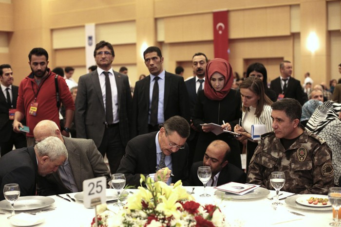 15 Temmuz şehitlerinin yakınları Ankara’da buluştu - Resim: 4