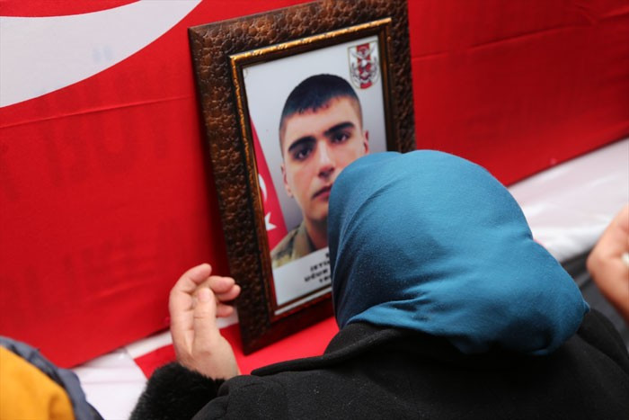 Şehit annesi annesinin kuzusu deyince... - Resim: 4