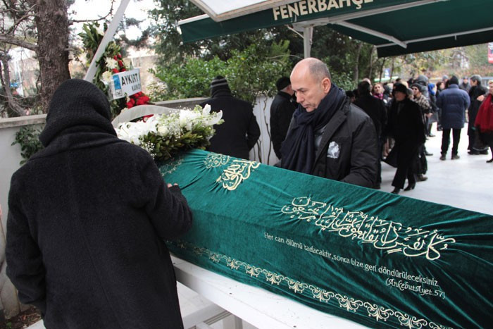 Cem Yılmaz Halit Ergenç ve Tuba Büyüküstün oradaydı! - Resim: 3