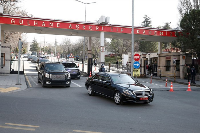 Davutoğlu'nun üzüntüsü yüzüne vurdu! - Resim: 3