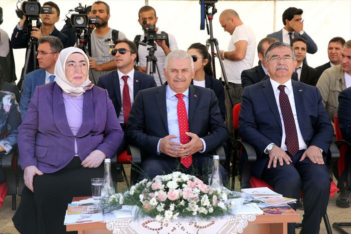 Yıldırım'dan bakana: Hiç insafınız yok mu? - Resim: 1