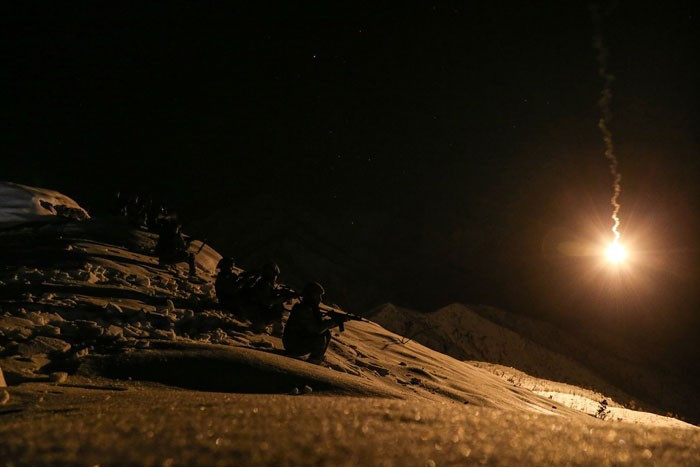 Mehmetçik -22 derecede PKK'nın tepesine çöktü! - Resim: 4