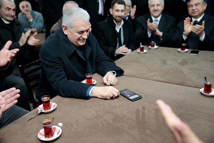 Başbakan Yıldırım çay bahçesinde Erdoğan'ı arayıp... - Resim: 4