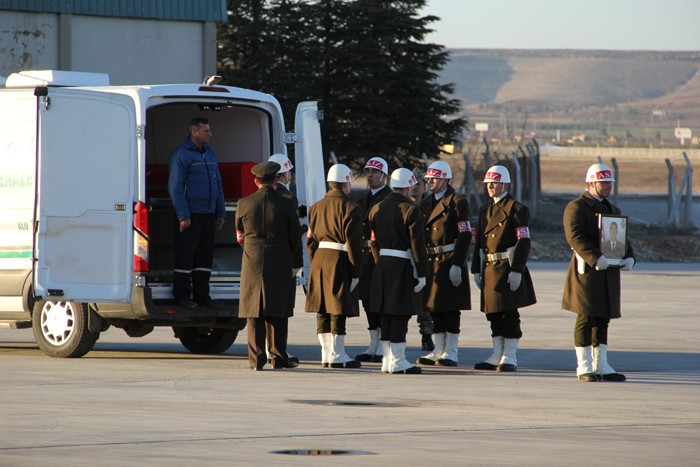 Şehit Uzman Çavuş memleketine gönderildi - Resim: 2