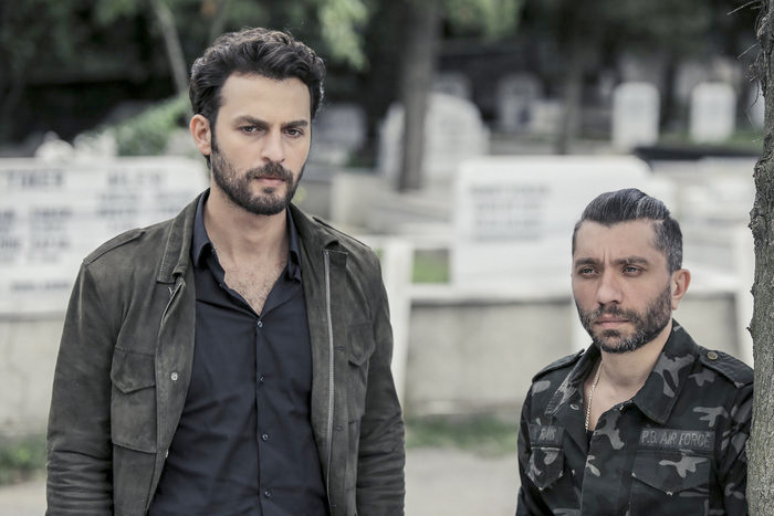 Yüz Yüze 1. bölümü Sinem Kobal sahnesiyle olay oldu! - Resim: 2