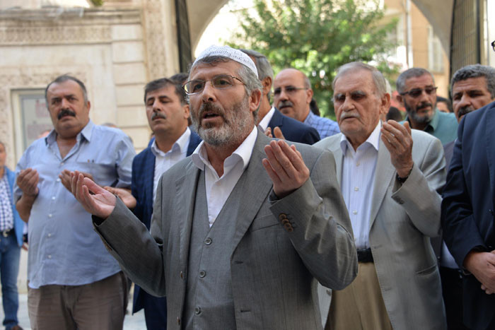 Sosyalistler Kerkük'te öldürülen peşmerge için gıyabi cenaze namazı kıldı - Resim: 4