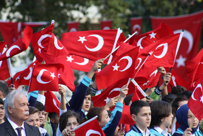 Ülkenin dört bir yanında 29 Ekim coşku ve gururla kutlanıyor - Resim: 1