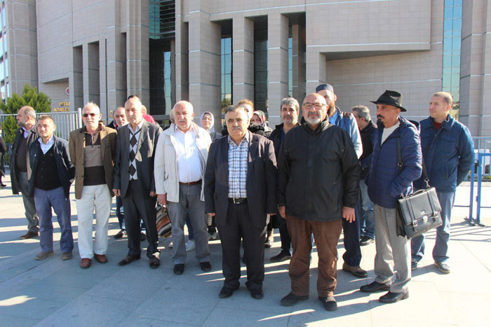 Fadıl Akgündüz bizi soydu soğana çevirdi! - Resim: 1