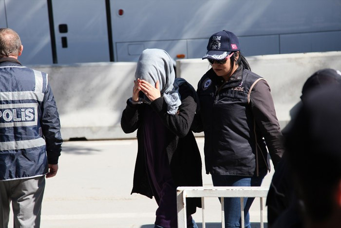 Mahrem FETÖ temizliği! Listede öğretmen, memur, polisler ve... - Resim: 1