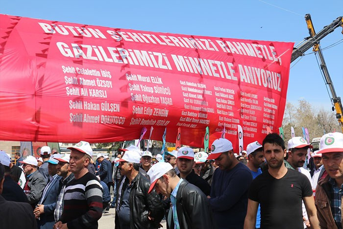 Erzurum tarihinde bir ilk! Binlerce kişi... - Resim: 2