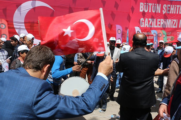 Erzurum tarihinde bir ilk! Binlerce kişi... - Resim: 3