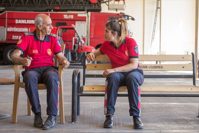 O ilk ve tek! Kadın itfaiye eri herkesi hayran bırakıyor - Resim: 4
