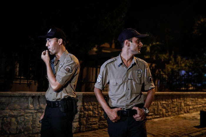 İstanbul'un 'Gece Kartalları' sokaklara çıktı - Resim: 1