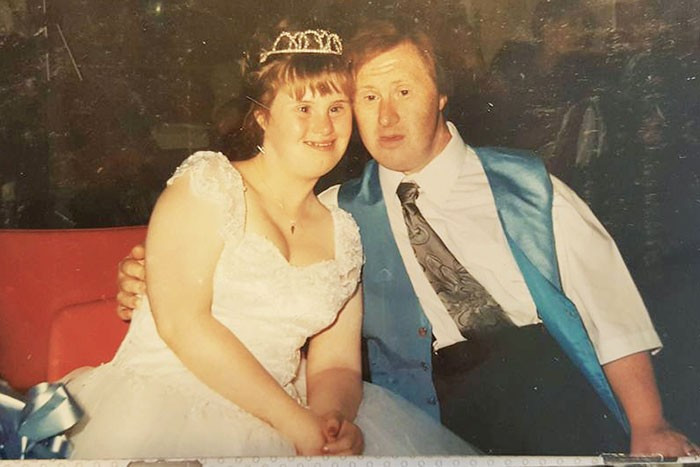 22 yıl önce kızının evliliğine karşı çıktı şimdi ise bin pişman - Resim: 1