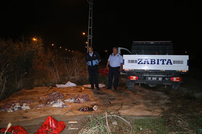 At kasaplarına baskın! Bıçaklarını bile bırakıp kaçtılar... - Resim: 4