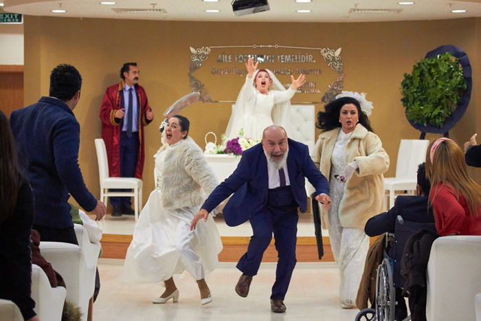 17 Şubat 2018 reyting sonuçları Yeni Gelin'in çırpınışları Survivor'a yetmedi - Resim: 1