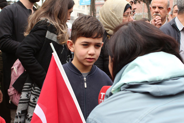 İlginç tören! Suriyeliler Esenyurt'tan mehterle uğurlandı... - Resim: 4