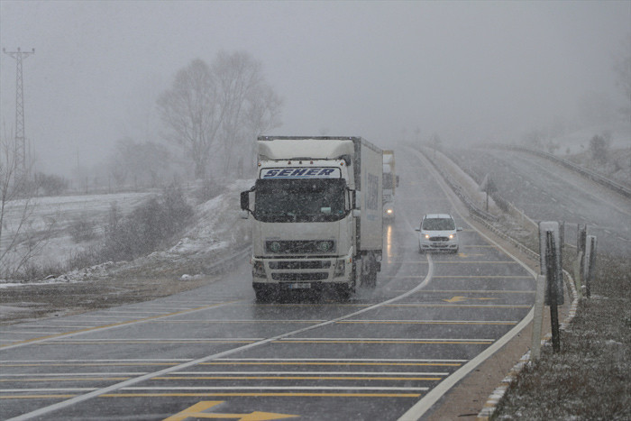 İstanbul'un yanıbaşına kar yağıyor! İstanbul'a da kar yağacak mı? - Resim: 2