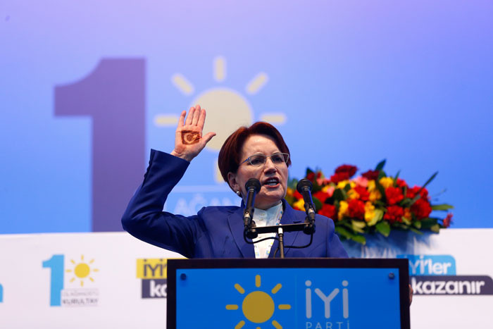 İyi Parti Kongresi'nde dikkat çeken isim - Resim: 1