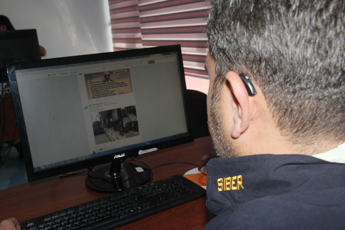 Twitter ve Facebook devriyesi! Göz açtırmıyorlar - Resim: 2