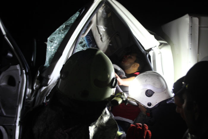 Aydın'da feci kaza! İki kardeş acı içinde kurtarılmayı beklerken yaptıklarına bak - Resim: 4