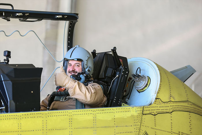 Bakan Varank 'Hürkuş'un deneme uçuşuna katıldı - Resim: 1