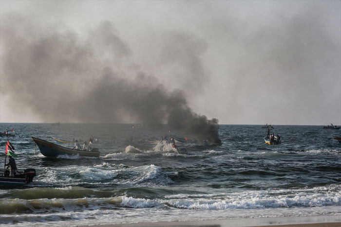 İsrail 50 tekne ile protestoya silahla karşılık verdi! - Resim: 3