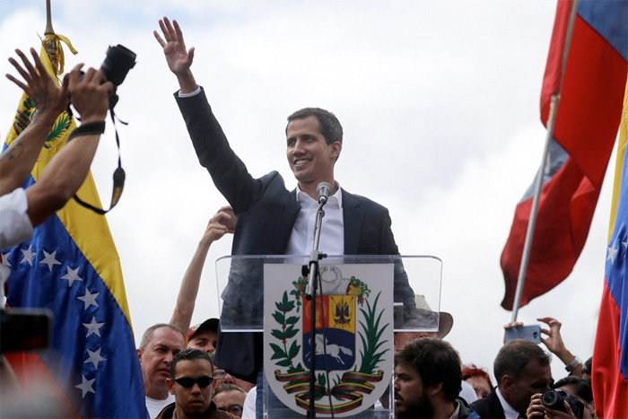 Venezuela'da sıradışı darbe ABD iç savaş çıkardı son durum kötü - Resim: 2