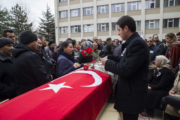 Ceren Damar'ın cenazesinde eşinden katiliyle ilgili ibretlik açıklama - Resim: 3