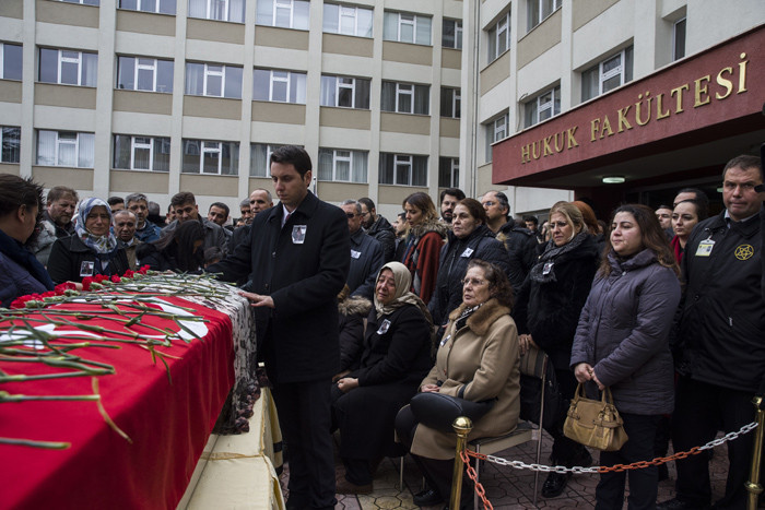 Ceren Damar'ın cenazesinde eşinden katiliyle ilgili ibretlik açıklama - Resim: 4