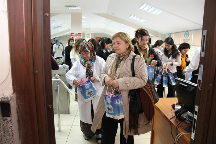 Sultangazi Belediyesi'nin hizmetleri alkış topluyor - Resim: 2
