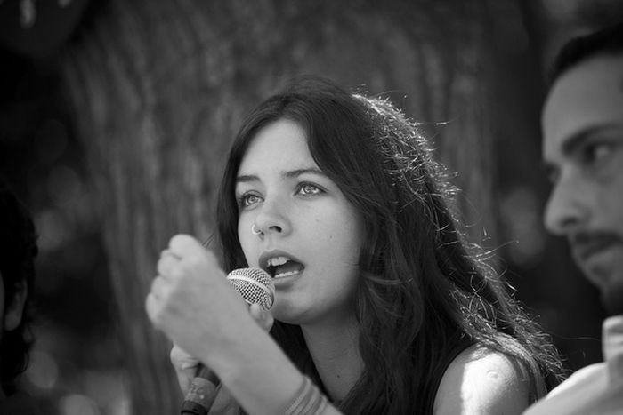 Simge kız parlamentoda - Resim: 1