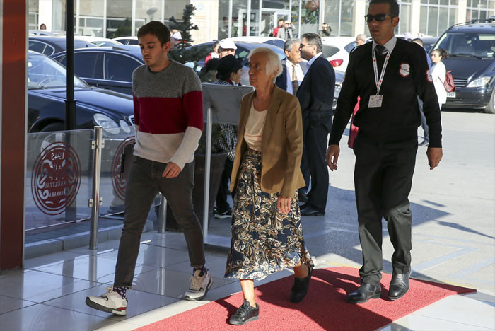 Deniz Baykal'ı ziyaretler sürüyor! Son durumu ne? - Resim: 1