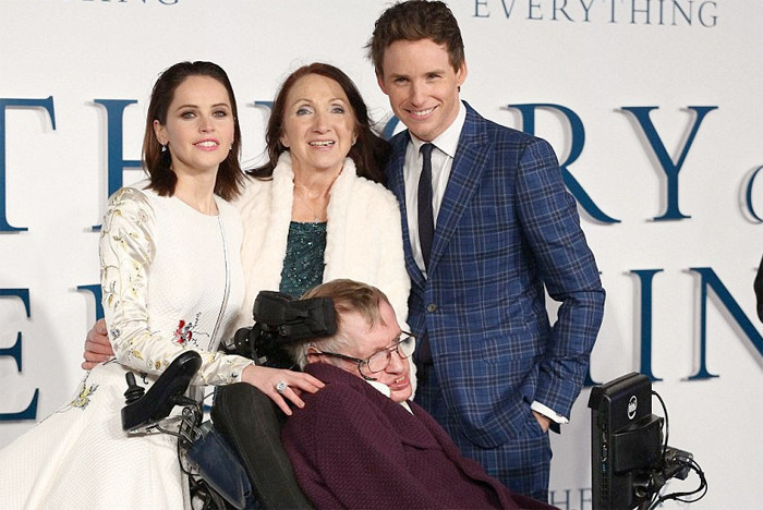 Stephen Hawking'in eşi ve çocukları! İlk karısını ikinciyle aldatınca.. - Resim: 1