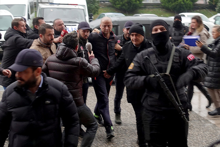 İşkence gören papağan ameliyat olacak işte Murat Özdemir'in ifadesi - Resim: 1