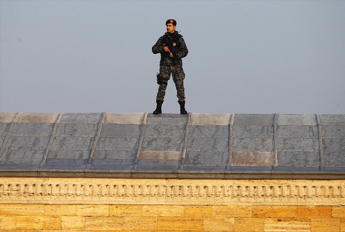 Cumhurbaşkanı korumaları dikkat çekti! Dünyada eşi yok - Resim: 3